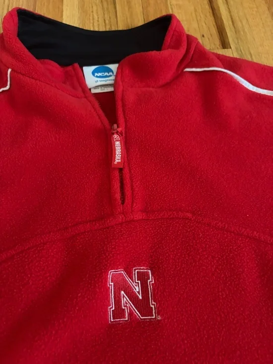 NCAA Red and Black Quarter-Zip Nebraska Huskers Fleece Pullover Vintage - Picture 3 of 5